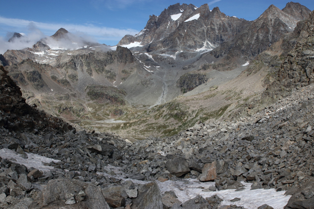 Colle dei Becchi (2990 mt.) con vista del Gran Paradiso