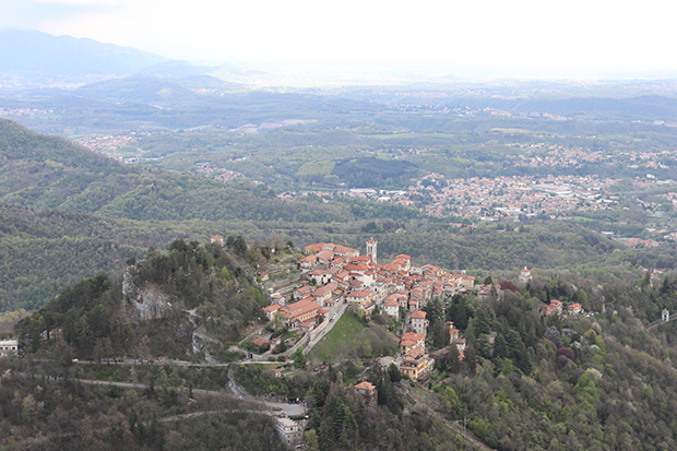 Vista sul Sacro Monte di Varese