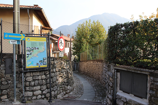 La Greenway del Lago di Como, centro storico Bonzanigo (Co)