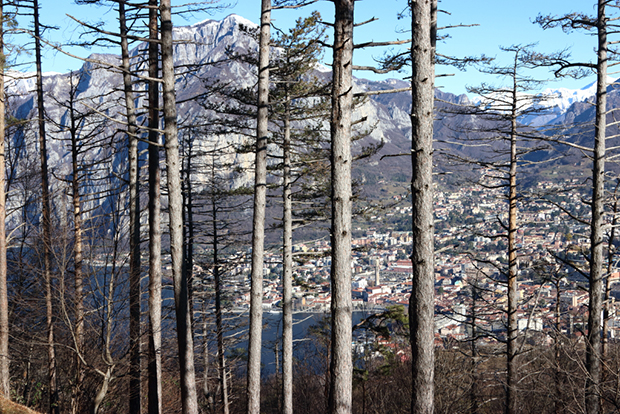 Vista su Lecco dal Cippo Alpini