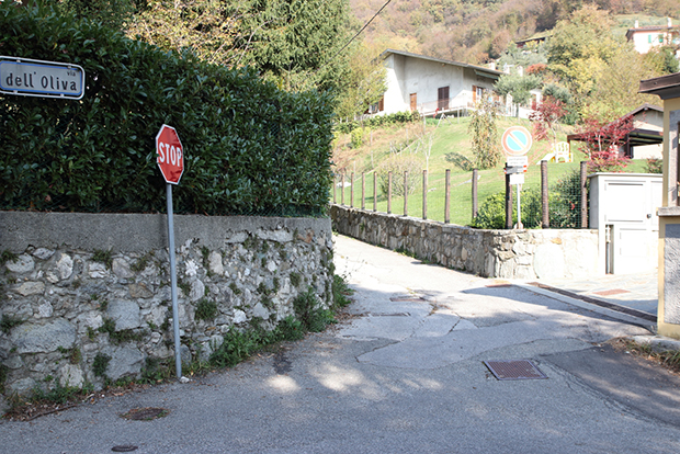 Galbiate (Lc) Via dell'Oliva, inizio sentiero