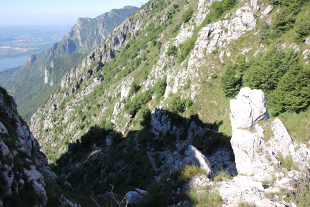 Vista dalla Bocchetta Sambrosera (1192 mt.)