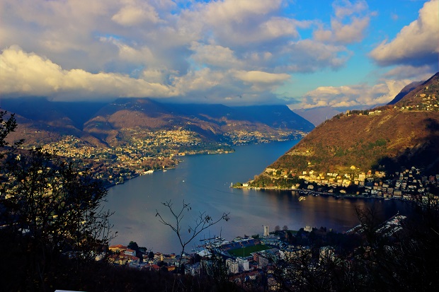 Panorama sul Lago di Como dal Monte Croce
