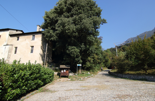 Sentiero del Viandante - Chiesa di San Bartolomeo ad Abbadia Lariana (Lc)