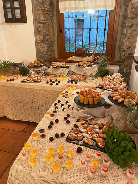 Albergo Ristorante Alpino a Casargo (Lc) - colazione a buffet