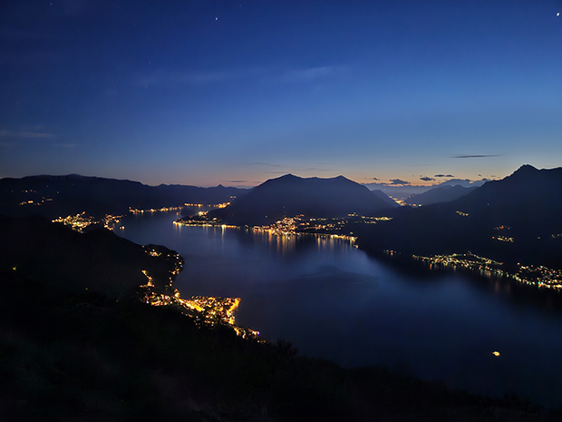 Albergo Ristorante Alpino a Casargo (Lc) - meravigliosa vista sul Lago di Como alla sera