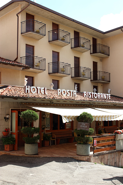 Hotel Ristorante Posta in Valle Imagna, vista esterna