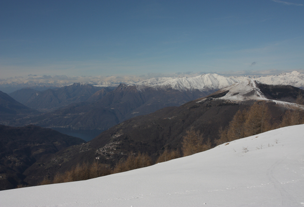 Cimone di Margno - 1800 mt. in Valsassina - Vista Monte Muggio e Lago