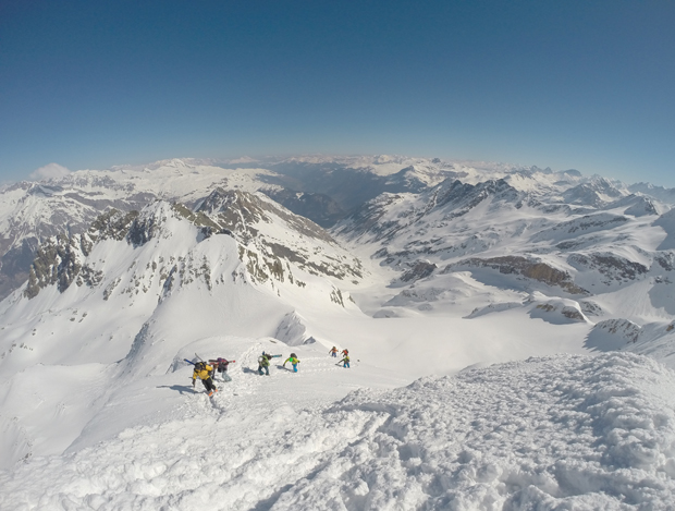 Panorama dalla vetta del Pizzo Suretta (3027 mt.), vista della salita dal versante svizzero