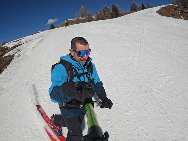GiorgioTmk a Telemark con gli occhiali Ziel Sky