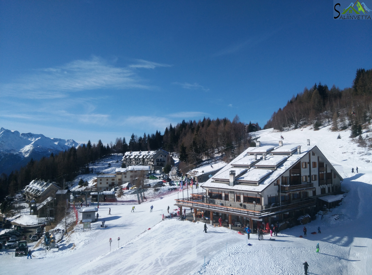 Rifugio Baita del Sole Invernale con Drone - Skiarea Alpe Teglio