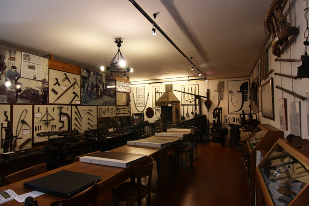 Museo Etnografico di Premana (Lc) - Sala del ferro