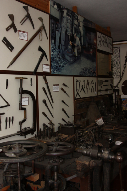Museo Etnografico di Premana (Lc) - Utensili per lavorare il ferro