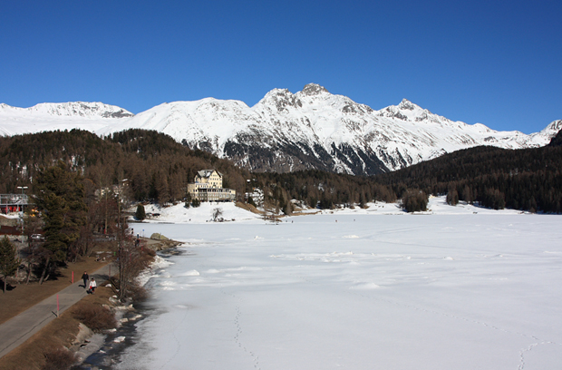 Passeggiata sul Lago di  St. Moritz